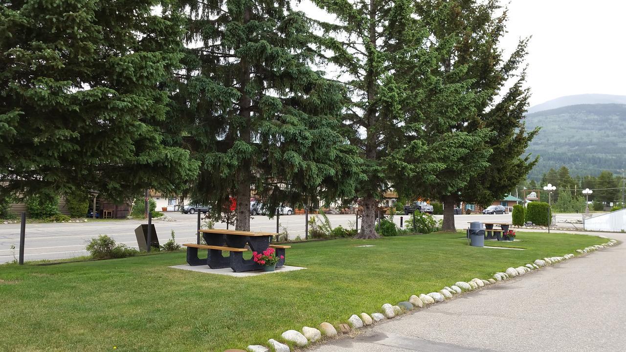 Yellowhead Motel Valemount Exterior foto